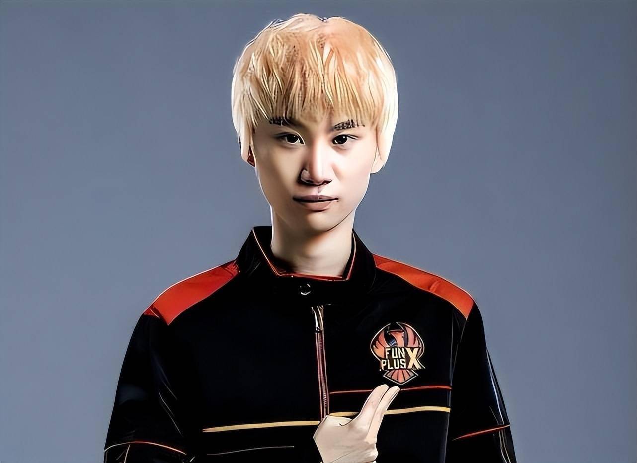 九游官方平台- Doinb新星比赛局势复杂表现突出,SKT前途光明!上演精彩一战