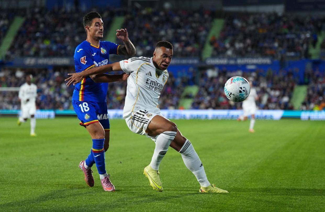 九游平台-关于皇家马德里训练开放日；今晚伤情更新引欢呼；德甲在即；年轻球员得到机会的信息